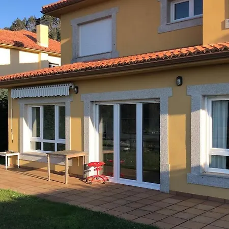Umi Surf & Yoga - Doninos, Ferrol, Spain Villa *